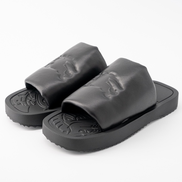 size 39eu 9us Burberry Leather Slab Knight Slides Leather Black EKD - Picture 1 of 13
